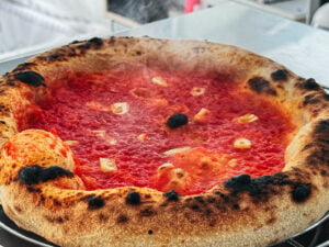 Marinara Pizza gebacken