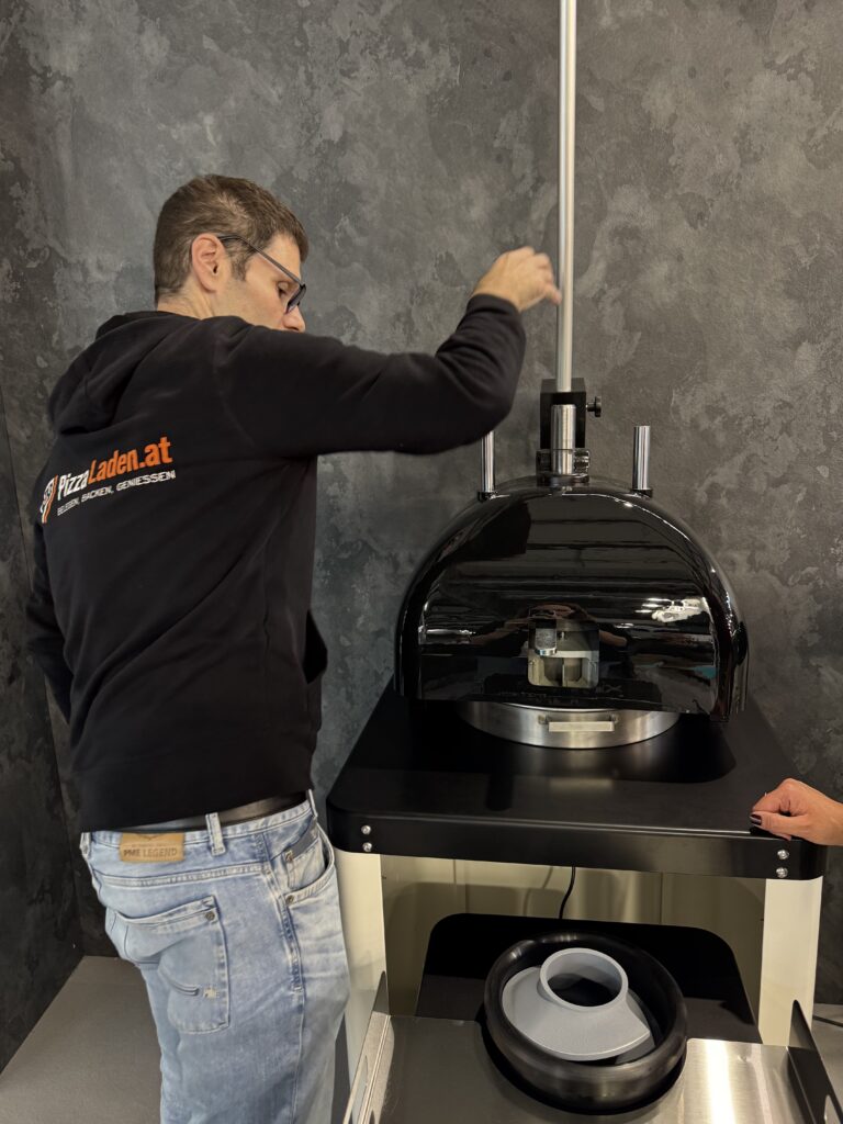Klausi beim Testen des neuen Sunmix Nova