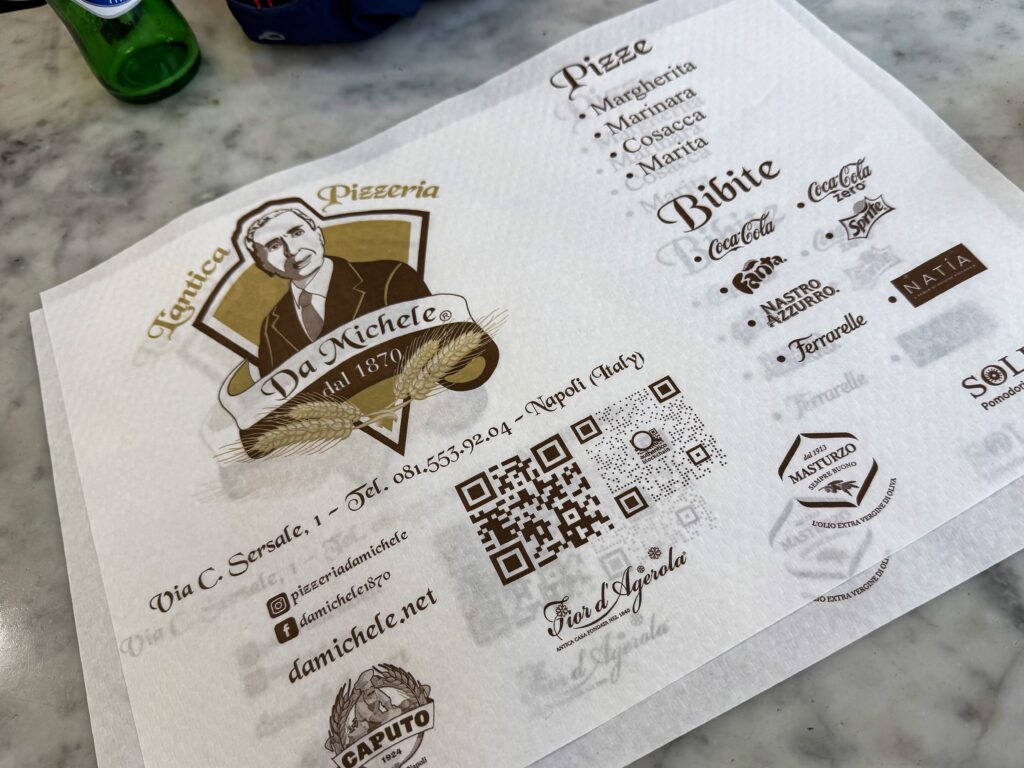 Pizza Karte bei L'Antica Pizzeria da Michele – schlicht und perfekt