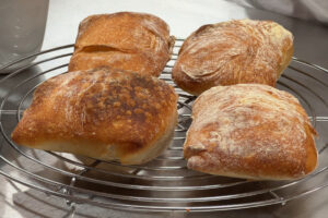 Mini-Ciabatta selber machen aus Pizzateig-Resten